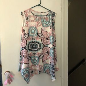 Summer Sharkbite Top